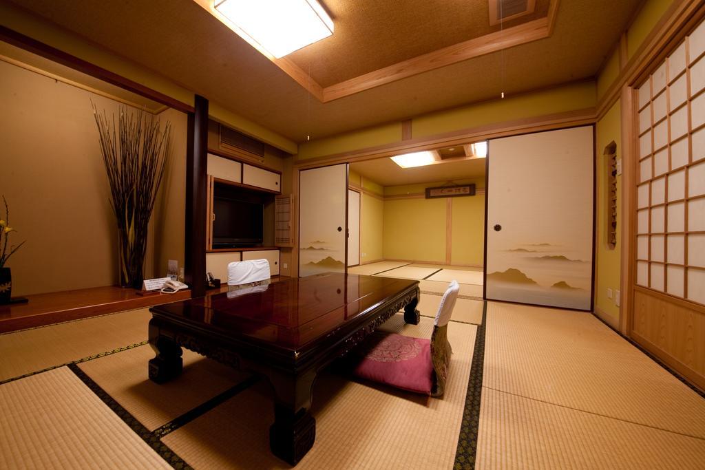 Ryokan Sennari (Adults Only) Бепу Екстериор снимка