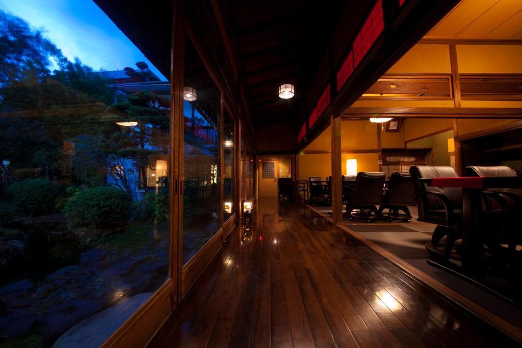 Ryokan Sennari (Adults Only) Бепу Екстериор снимка