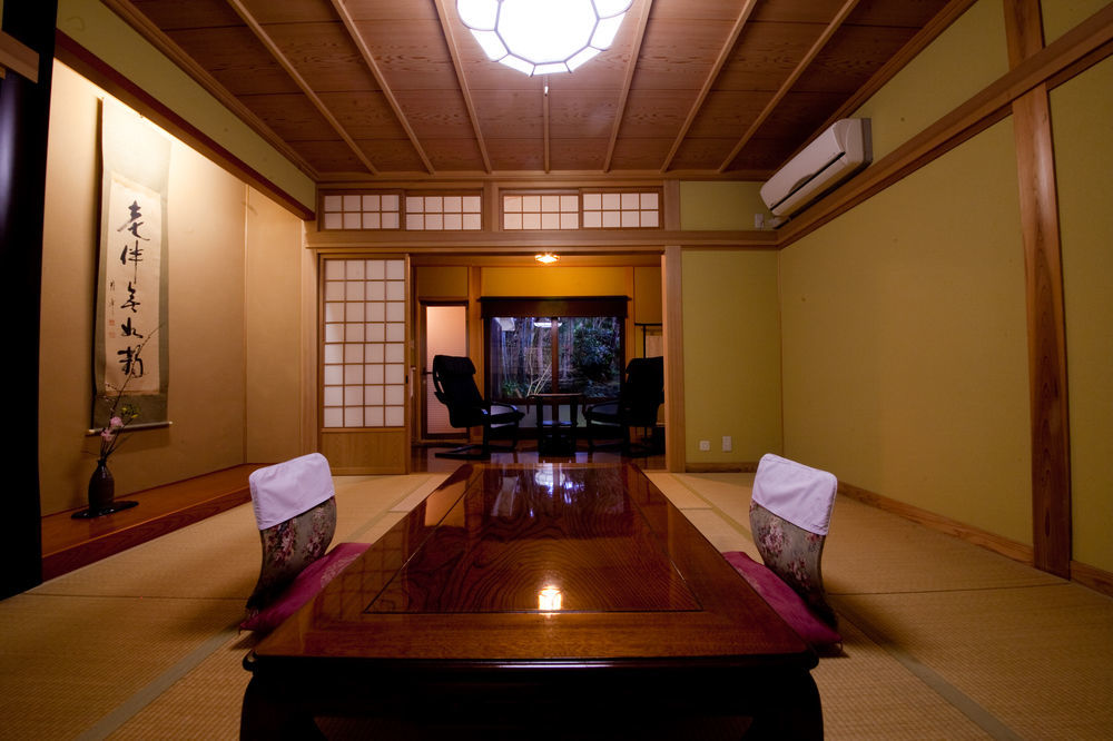 Ryokan Sennari (Adults Only) Бепу Екстериор снимка